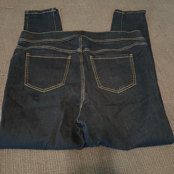 Torrid Women's Dark Wash Skinny lean Jeans - Picture 4 of 4